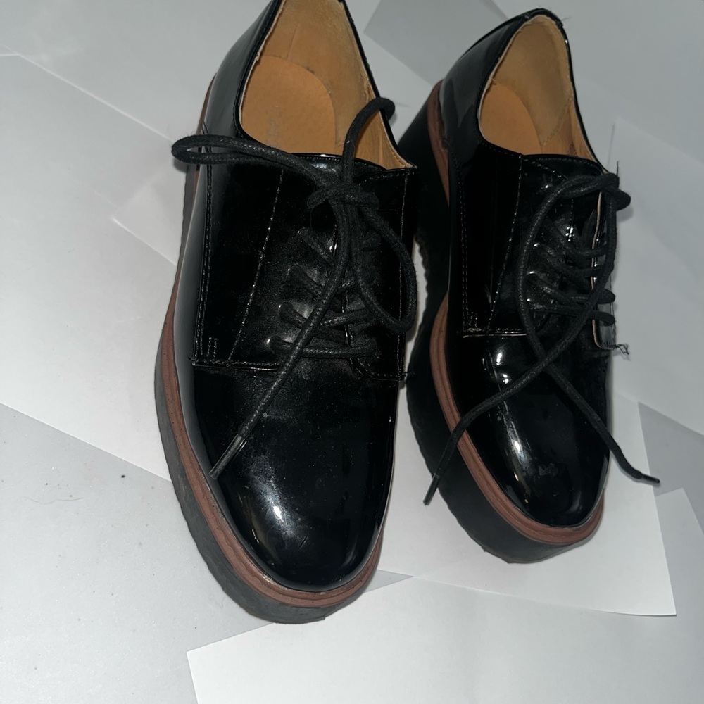 Madden Girl Black and Brown Platform Sneakers with Classic Design